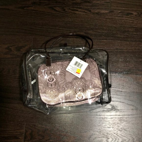 NWT - Clear Bag With A Makeup Pouch - Picture 6 of 6